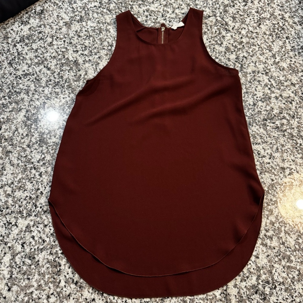 Aritzia Wilfred Sevres Rich Burgundy Sleeveless Blouse